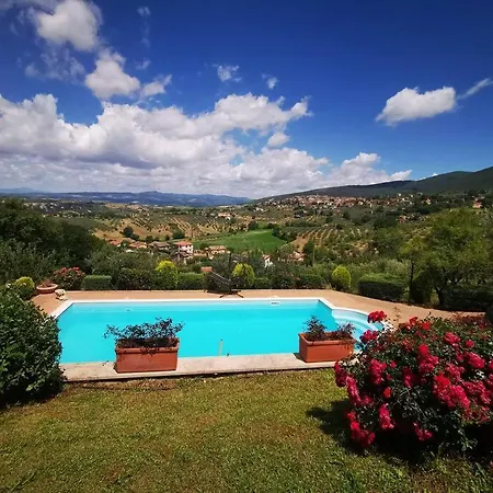 Delle Rose Montecchio Apartment *