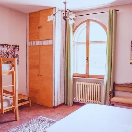 Delle Rose Montecchio Appartement *