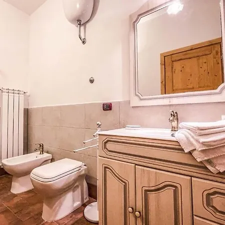Delle Rose Montecchio Apartamento *